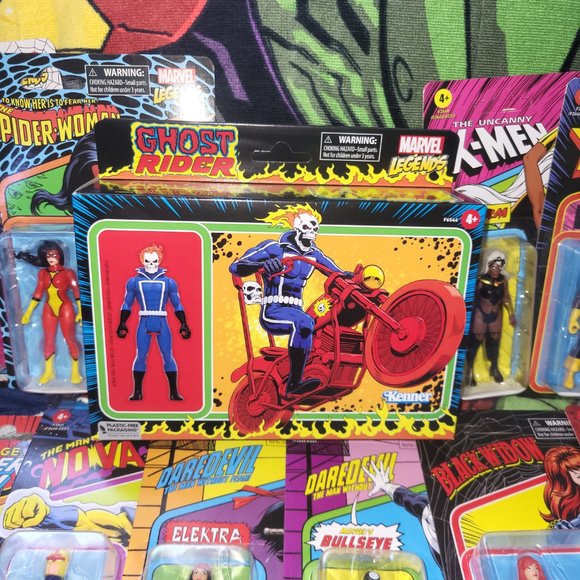 LOT of 33 Different 3.75" Kenner Marvel figurines - Picture 6 of 6